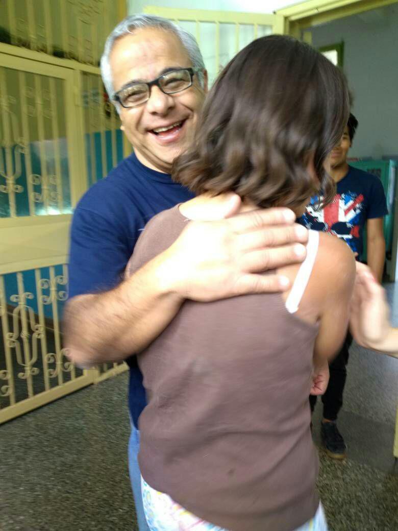 BitcoinCashVE's tweet photo. Thanks to your wonderful donations our friends from @AlimentandoconA have been hard at work bringing food, medical supplies and smiles to those who so desperately need them. We're SO proud of you!  #BitcoinCashVenezuela #BCH #workingbitcoin https://t.co/5wWnJjgGIp