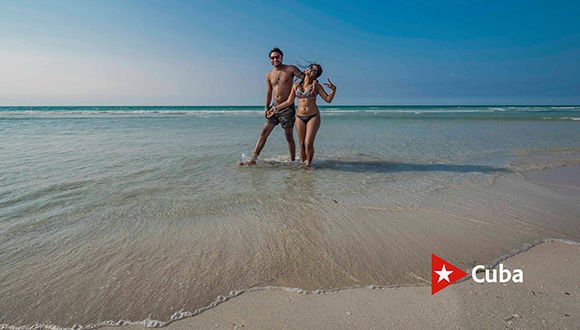 Elsergito1's tweet photo. Cuba arriba hoy al millón de visitantes internacionales https://t.co/ocxqleOvwc https://t.co/qFlTB85lCl