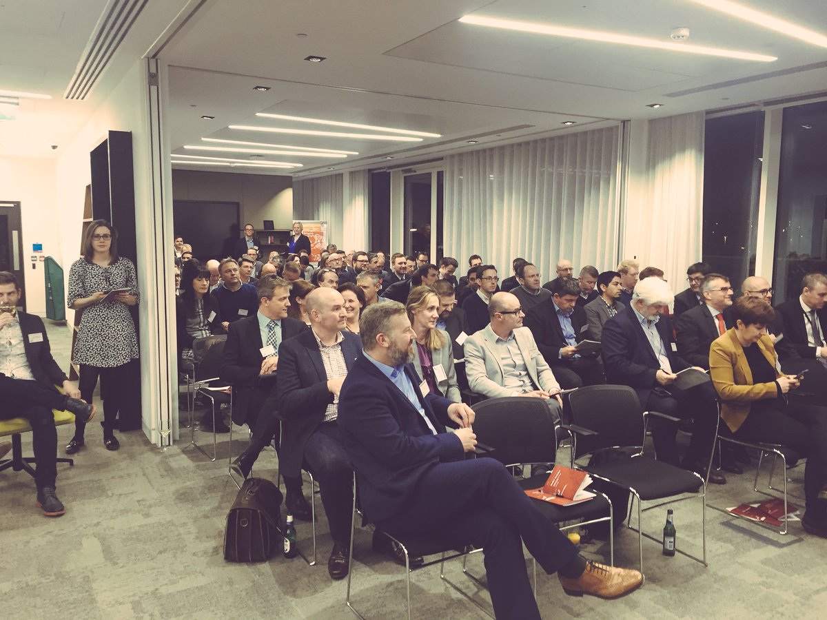 hosk0's tweet photo. A lot of fun tonight with the @PwC_UK @LeedsFuturelabs #scaleyorkshire cohort. So many great companies in one room and not a flatcap in sight...next time 👀 https://t.co/mBiD0RZQTh