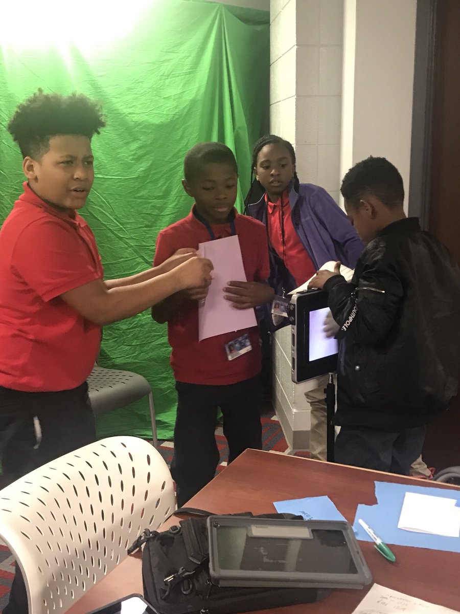 bgemedia's tweet photo. Media Festival projects are well under way at BGE Media Center!  #GSMF2018 #Mediafestival #iMovie #StudentProducers #MediaStrong #BGEEagles @LibertyCoSchool @dcrawfordbge https://t.co/Tl1w2Uv733