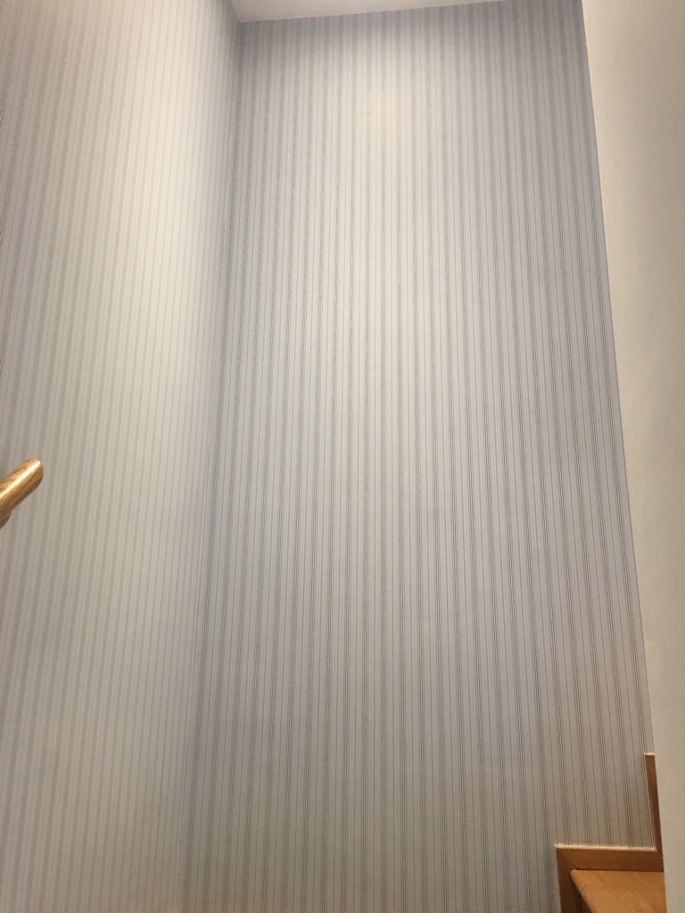 Spot of papering today , Ralph Lauren hangs well 👍