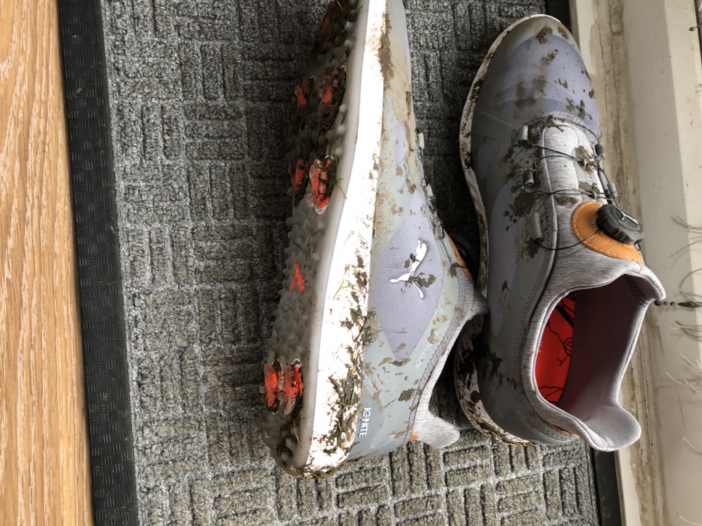 Addy76Andrew's tweet photo. Before and after @PUMAGolf @TheClub @BrookdaleGC #waterproof #mudproof https://t.co/NiJOHfGOUA