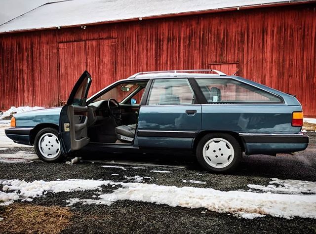 Camp_allroad's tweet photo. Open door policy | Owner @t44brian | #campallroad #Audi #Avant #type44 #Audi100 #Avant #quattro #wagoon #wagonsteez #wagonation  #wagonsonly #Audi_official #audigramm #audiloverr #_audifans_ #audizine #fourtitude #quattroworld https://t.co/CuQNvp7R1t https://t.co/1AQRNs8ttL