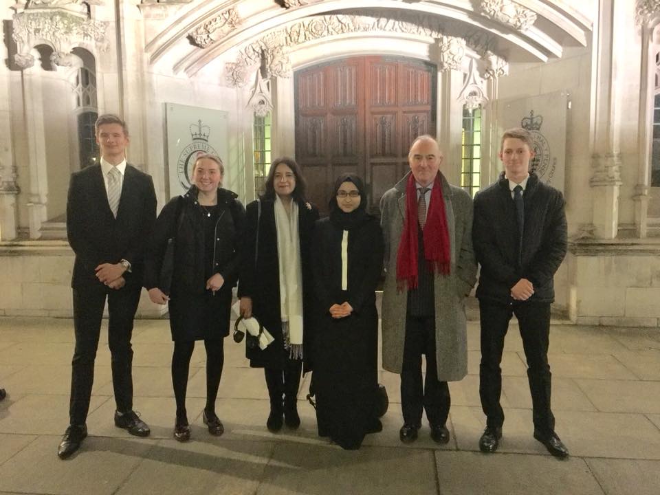 DUMooting's tweet photo. Congratulations to Natalya Evans and Zachary Salmon for winning our 2018 Supreme Court Moot! Well done also to @hodamhashem for receiving best oral advocate. Thank you also to our wonderful judges, Mr Justice Goss and Mrs Justice Cheema-Grubb. https://t.co/wjTdpdAz4h