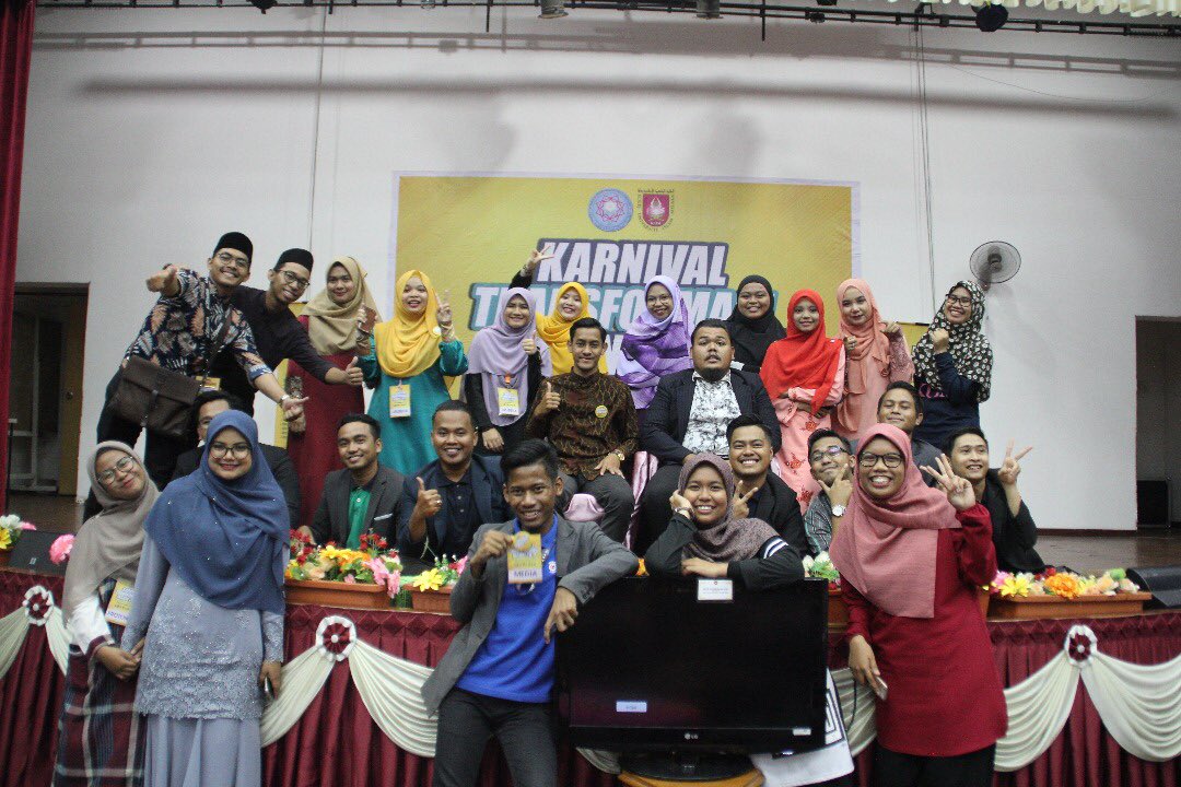 mppkuim's tweet photo. ALHAMDULILLAH. BERAKHIR SUDAH #KTI2018 SERTA #ASMA2018. TERIMA KASIH KEPADA SEMUA MAHASISWA/i KOLEJ UNIVERSITI ISLAM MELAKA YANG MENYOKONG KAMI DARI AWAL PROGRAM KE AKHIRNYA. SEMOGA PROGRAM INI SEDIKIT SEBANYAK DAPAT MEMBERI MANFAAT KEPADA SEMUA. INSYALLAH.ALLAHUMMA AMEEN ❤️. https://t.co/XQigkuNYiW