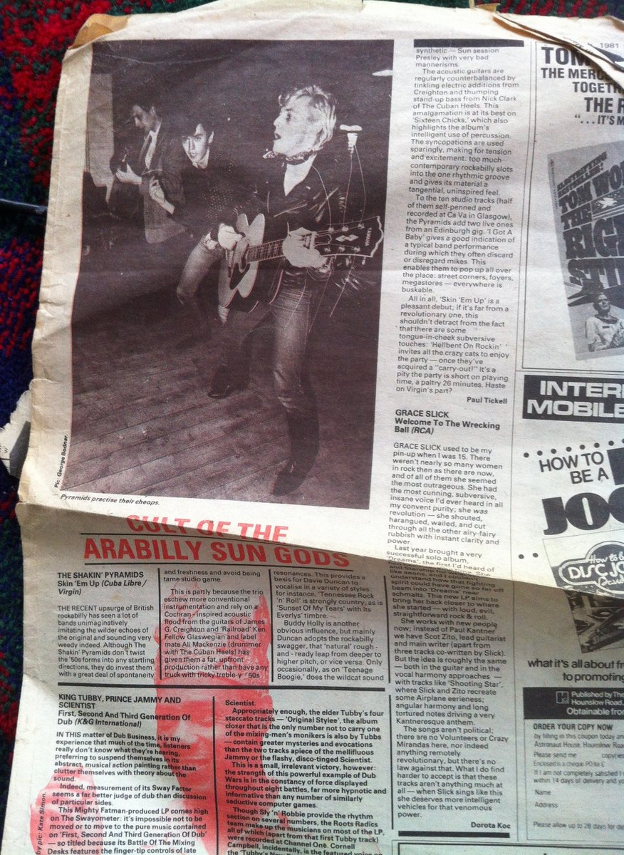 veloninos's tweet image. We were sad to see @NME bringing their printed edition to an end. Such an important magazine for many music fans - it will be missed! A big thank you from us for featuring the #ShakinPyramids and bringing attention to our music in the early 80s. 👍 #ReeferbillyBoogie #SkinEmUp