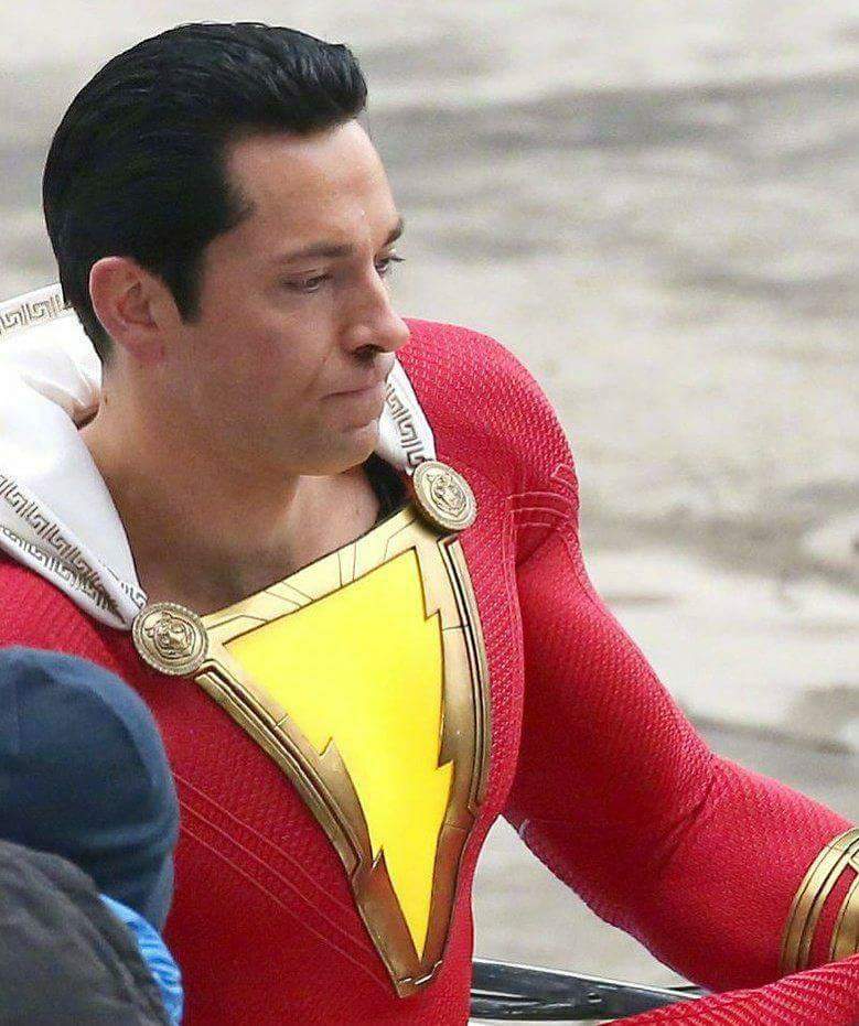 shazam hot toys