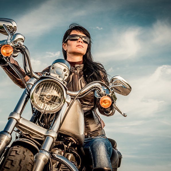 Happy #InternationalWomensDay from WeRescue!
.
.
.
.
.
#motorcycle #motorcyclelife #bikergirlsofinstagram #werescuecorp #werescue #instamoto #motorcyclelifestyle #motorcyclesofinstagram #motorcyclegear #ridesafe #bikersofinstagram #losangeles #motopassio… ift.tt/2Ft1BYV