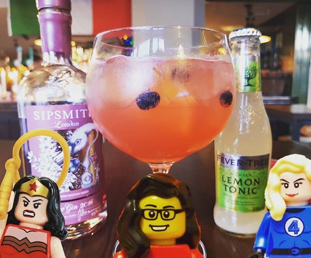 Gin and Lego? I think so! Our lego competion starts at @19:30. See you soon. -
-
-
 #craftbeer #beerporn #beer #lnwd #inwd2018 #wheatbeer #lego #boardgames #legocompetition #instabrick #legolovers #legoparty #craftbeer #craftbeerlover #craftnotcrap #craf… ift.tt/2G7MpRR