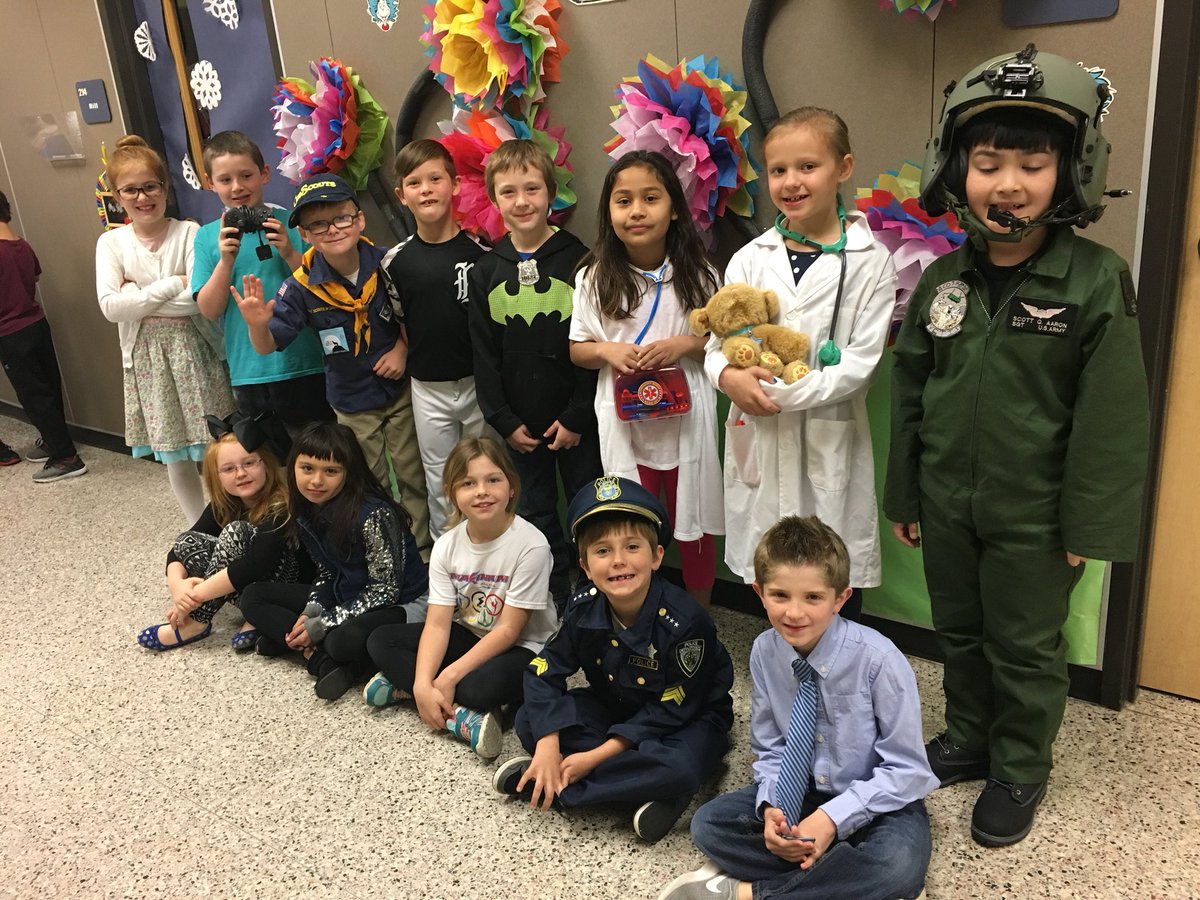 thomastroopers's tweet photo. Oh the places these amazing kids are going to go!!! #scerocksthecreek https://t.co/i5BsPAasPT