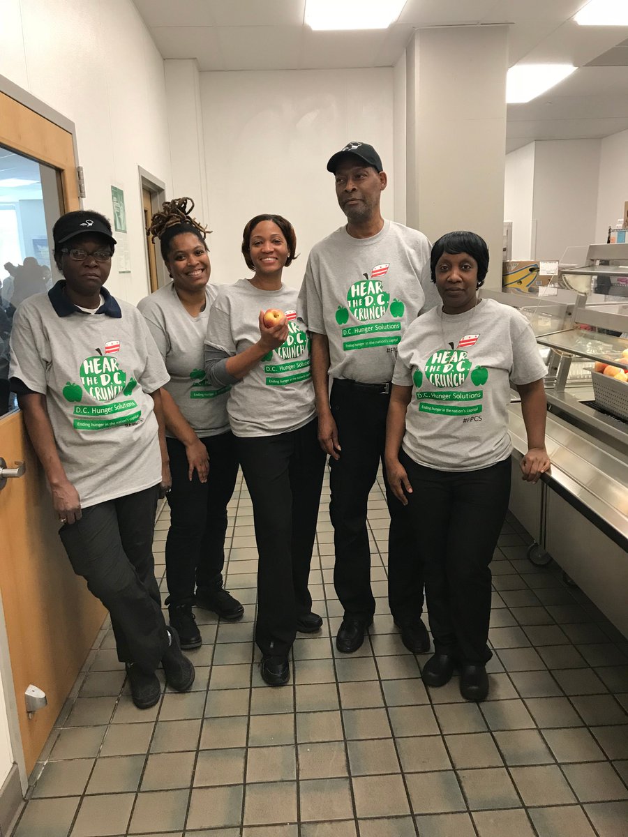 DanaCLeach's tweet photo. @DCHunger Tech! Tech! Tech! Prep! Prep! Prep! @FPCSTechPrep #HearTheCrunch @FriendshipPCS #NSBW2018 #NSBW18 https://t.co/5E36q2Qi4a