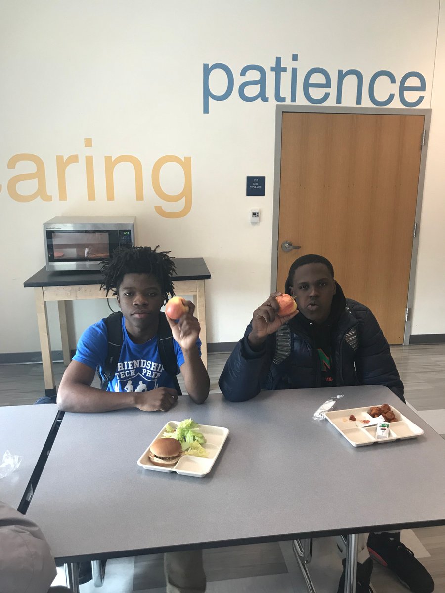 DanaCLeach's tweet photo. @DCHunger Tech! Tech! Tech! Prep! Prep! Prep! @FPCSTechPrep #HearTheCrunch @FriendshipPCS #NSBW2018 #NSBW18 https://t.co/5E36q2Qi4a