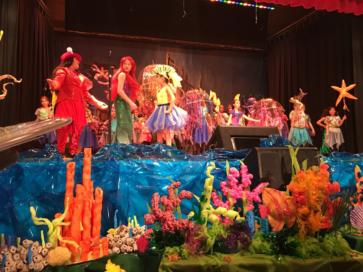 MackWeatherford's tweet photo. The AM kids had a blast @MilamMagnet production of The Little Mermaid!!! @Palmer1Sherry https://t.co/VQeUJrOhCH