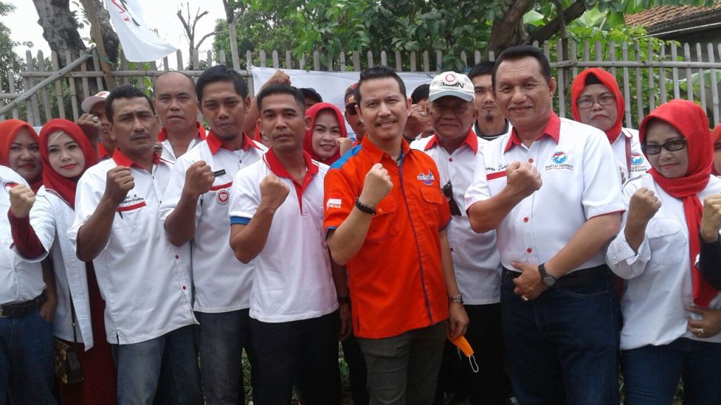 1RescuePerindo's tweet photo. Rescue Perindo Fogging Gratis 300 Rumah di Bekasi https://t.co/r4IjevxSo9 https://t.co/HwVczBwhXs