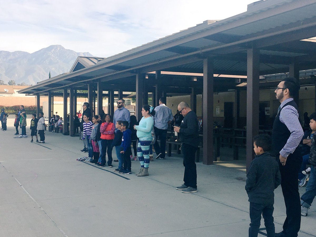 LAESPrincipal's tweet photo. Donuts with Dad Watch D.O.G.S event 🍩  So amazing to see so many positive male role models making a difference!! #LAESRocks #MakingADifference #community #DadsRock https://t.co/pTldINT0FU