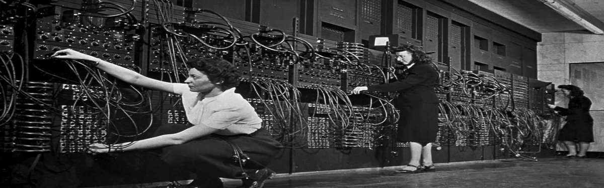 DchoInformatica's tweet image. Feliz día de la mujer, recordando a las programadoras de una de las primeras computadoras digitales, la Eniac y en esa época decían que ellas eran modelos, cuando en realidad eran las reales codificadoras.