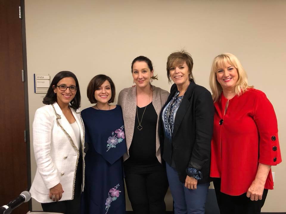 Ikshouston's tweet photo. To all of the inspiring women who are constantly breaking down barriers, thank you for your leadership. Today we celebrate you, your journey, and where we are all headed. Happy #InternationalWomensDay https://t.co/202NEaRKeC