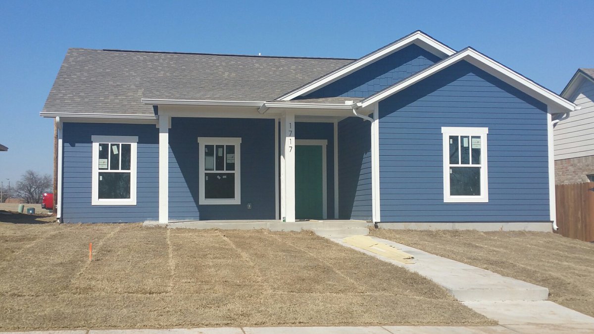 OKC_SNI's tweet photo. Hey @CEH_OKC! Notice JFK Park and new homes under construction? Those are YOUR ideas in action! Please join your neighbors on March 29th to continue the momentum! #Snipartnersingood https://t.co/hrdgZzcyoC https://t.co/QlQrrYcZxy