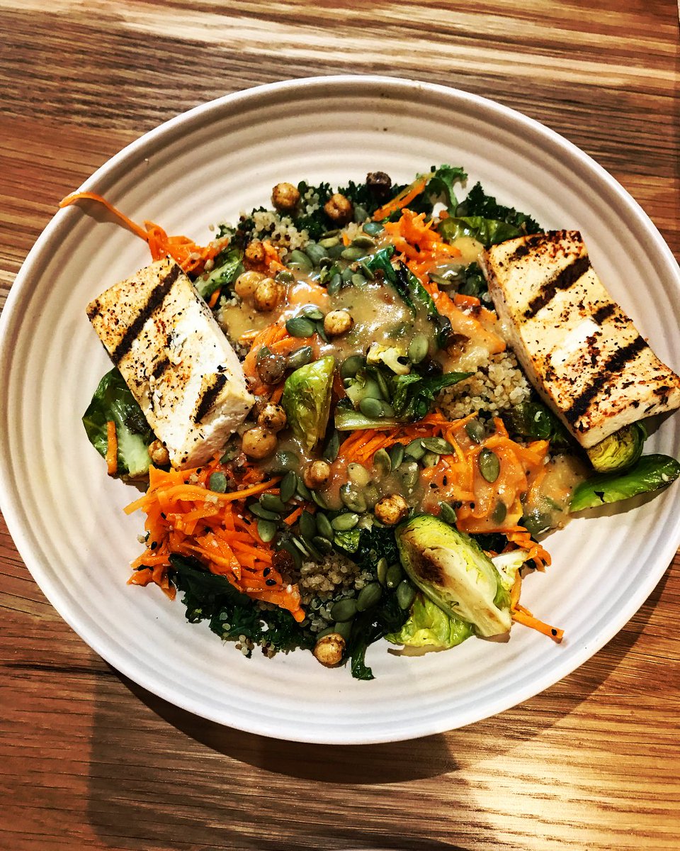 bgoodvermont's tweet photo. You are what you eat, amirite? 🥗 Fuel up with something good for you, like our Power Bowl with tofu. 💪
photo: janetmsrd
#bgood #bgoodvt #bgoodvermont #bgoodburlington #vt #vermont #burlington #burlingtonvt #burlingtonvermont #churchstreet #churchstreetmarketplace #foodwithroots https://t.co/m0ZFUzo7Mw