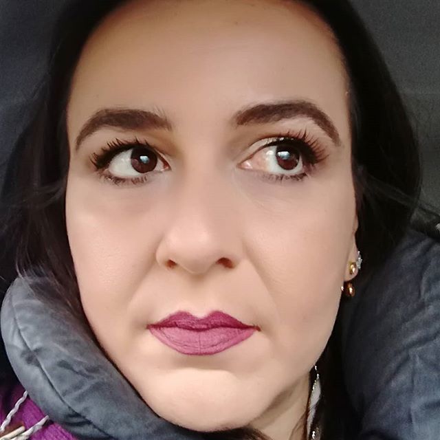 marycliath98's tweet image. Ragazze ciompe come me con le sopracciglia ACCATTATEVI il #browmodel di @nevecosmetics perché é davvero facilissimo da usare! Se ci sono riuscita io che I  questo momento ho sopracciglia ingovernabilii e non posso nemmeno farle dall&apos;astetista per un prob… ift.tt/2G73zPI