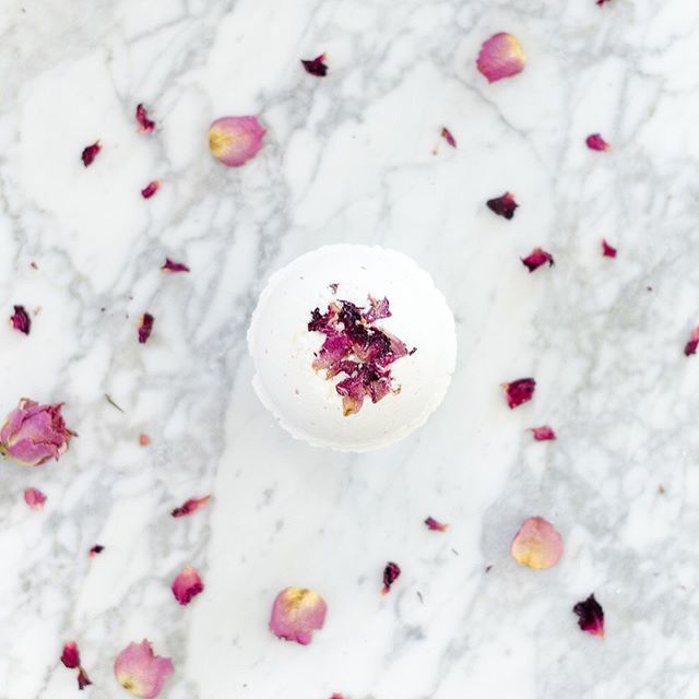 MADEbyDWC's tweet photo. Happy #InternationalWomensDay! We love our partnership with @TheLittleMarket We created bath bombs for their spa collection. Made w/ all-natural ingredients. handMADE by the women in our job-training program. Available exclusively at @TheLittleMarket. #MADEPartners https://t.co/gIBasoUp0w