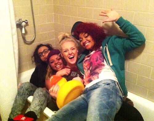 LittleMix's tweet photo. In 2011 we started off as 4 young girls with a shared dream and we’ve grown together into 4 strong women! We wanna thank you for helping us become who we are today and shout out to all the incredible women who continue to hustle. Keep chasing your dreams💖 x the girls #WomensDay https://t.co/4lonEJVkQX
