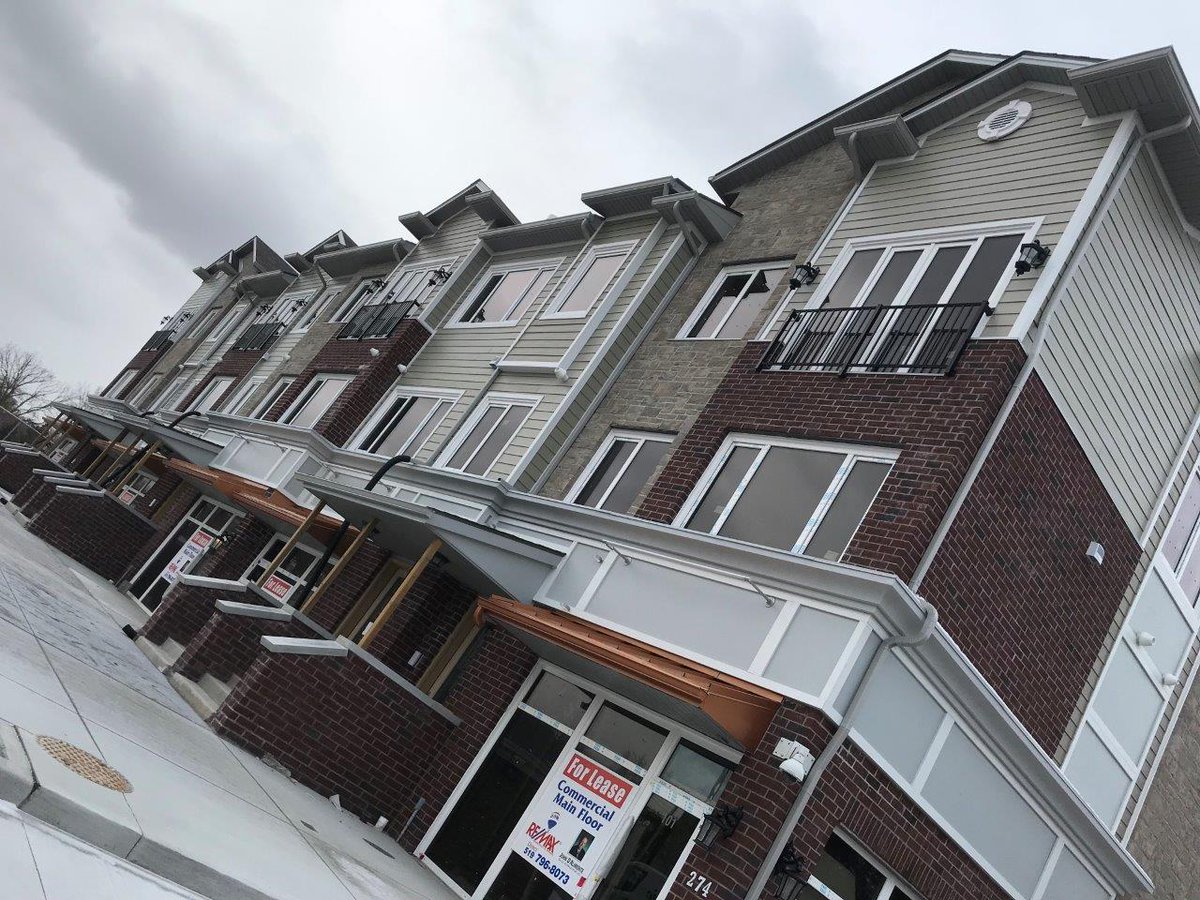ADA_Windsor's tweet photo. As with winter, the end is in sight at the Queen Charlotte Condominium Development in Amherstburg 
#amherstburg #forrent #bringonspring https://t.co/QbDosYxsA7