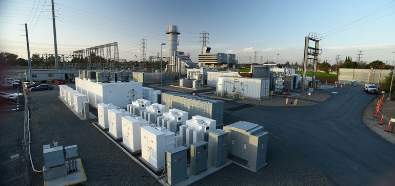 ASSINewEngland's tweet photo. New York City and the #NFPA are developing new Fire Protection standards for Energy Storage Systems. . Find out more about what this means for the future of energy storage safety. https://t.co/ko1zKxZNP1 #EnergyStorage #AdvancedSafety https://t.co/OGAObN3ovb