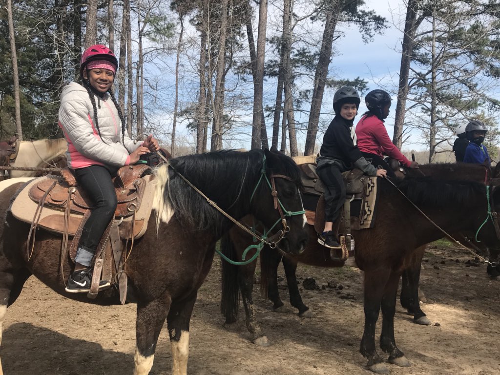 There’s kids here, too! ❤️🐴 <a href="/SlaughterES/">Slaughter Elementary</a> #prideinside1718 <a href="/SkyRanchCamps/">Sky Ranch Camps</a>