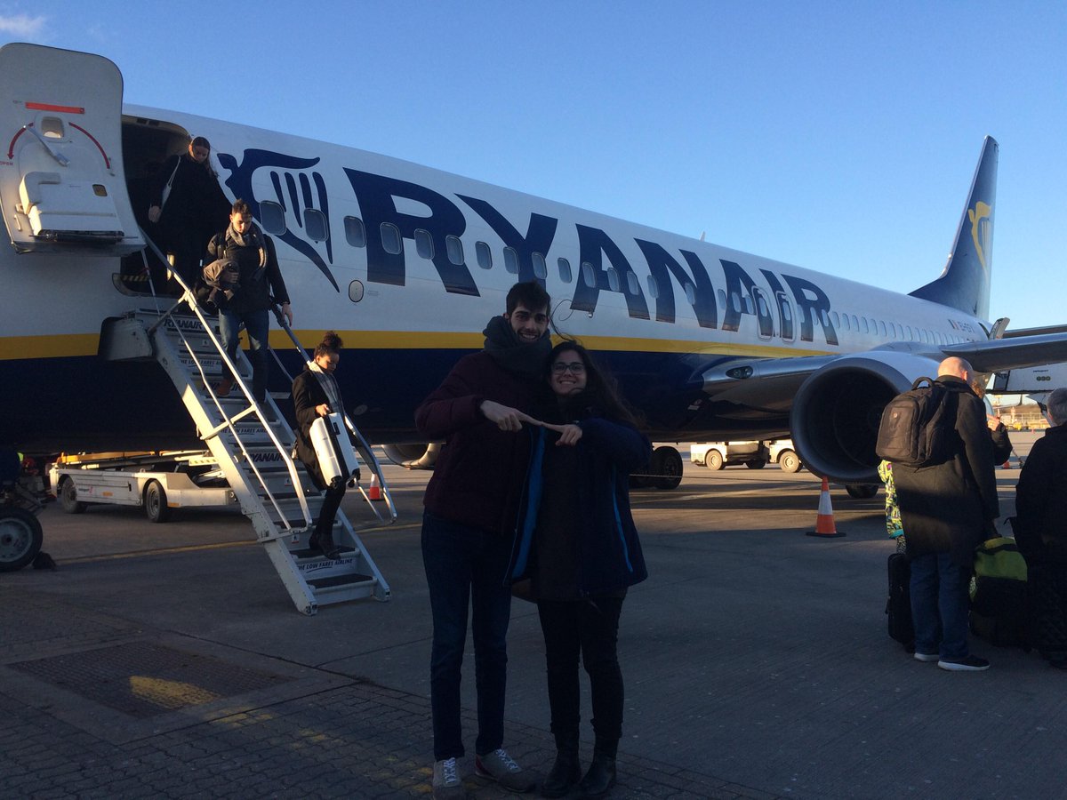 teamnanoscreen's tweet image. London! We&apos;re finally here! Team NanoScreen just arrived for the @HultPrize regionals ready to fight for a better tomorrow! #HP18 #NanoScreen