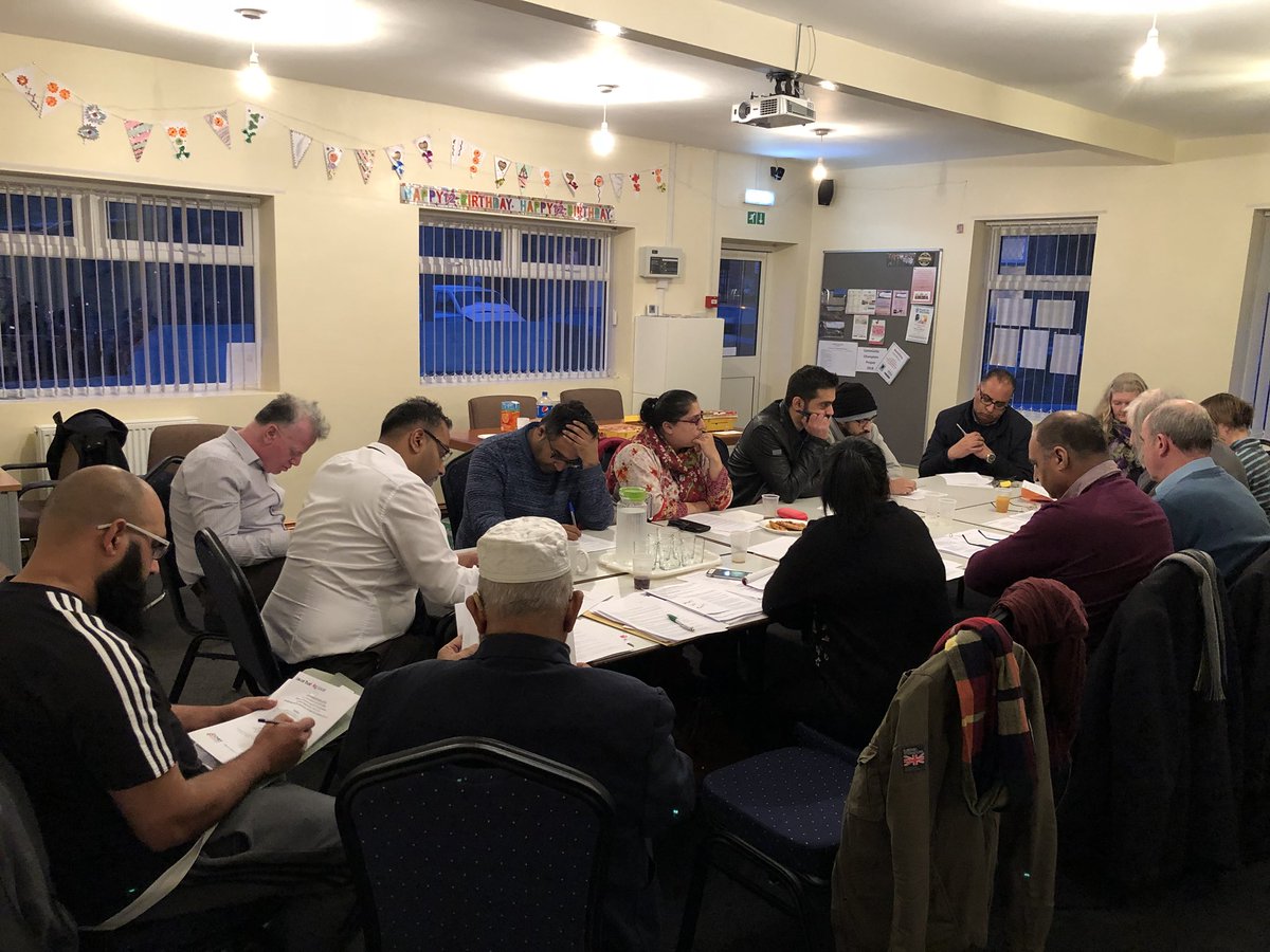 <a href="/GreenmoorBL/">Greenmoor Big Local</a> board meeting underway...full house today #community #Bradford #biglotteryfund #localtrust @CNet_Bradford