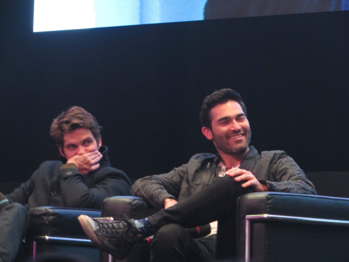 HoechlinBR's tweet image. 📸 | Tyler Hoechlin e Daniel Sharman na #GoodbyeCon 
Créditos: @itschiara23