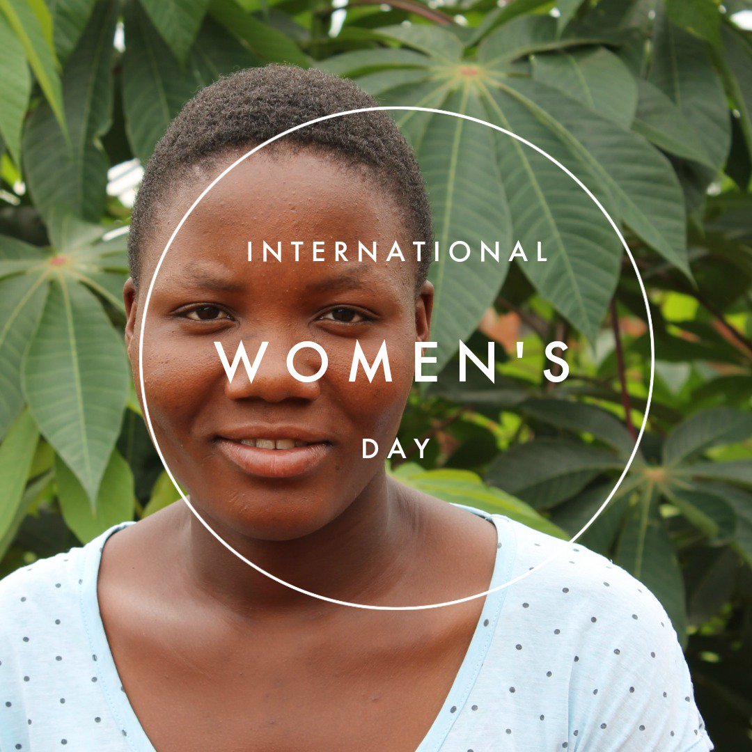 100XDevelopment's tweet photo. Happy International Women's Day to all the incredible women. We are thankful for the women in our program who have been the backbone and driving force in caring for vulnerable children.
#IDW2018 #MtendereChildrensVillage #Womenempowerment #OVCcare https://t.co/kYPgtZq6Ph
