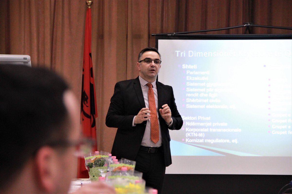 besnik_tahiri's tweet photo. Local Governance Academy - generation 7 brought together participants from 7 different municipalities: #mitrovica #podujeva #vushtrri #klina #partesh #kamenica #drenas. I was honored to lecture & facilitate great discussion on #GoodGovernance, #Transparency and #Decentralization https://t.co/384h3TTzRX