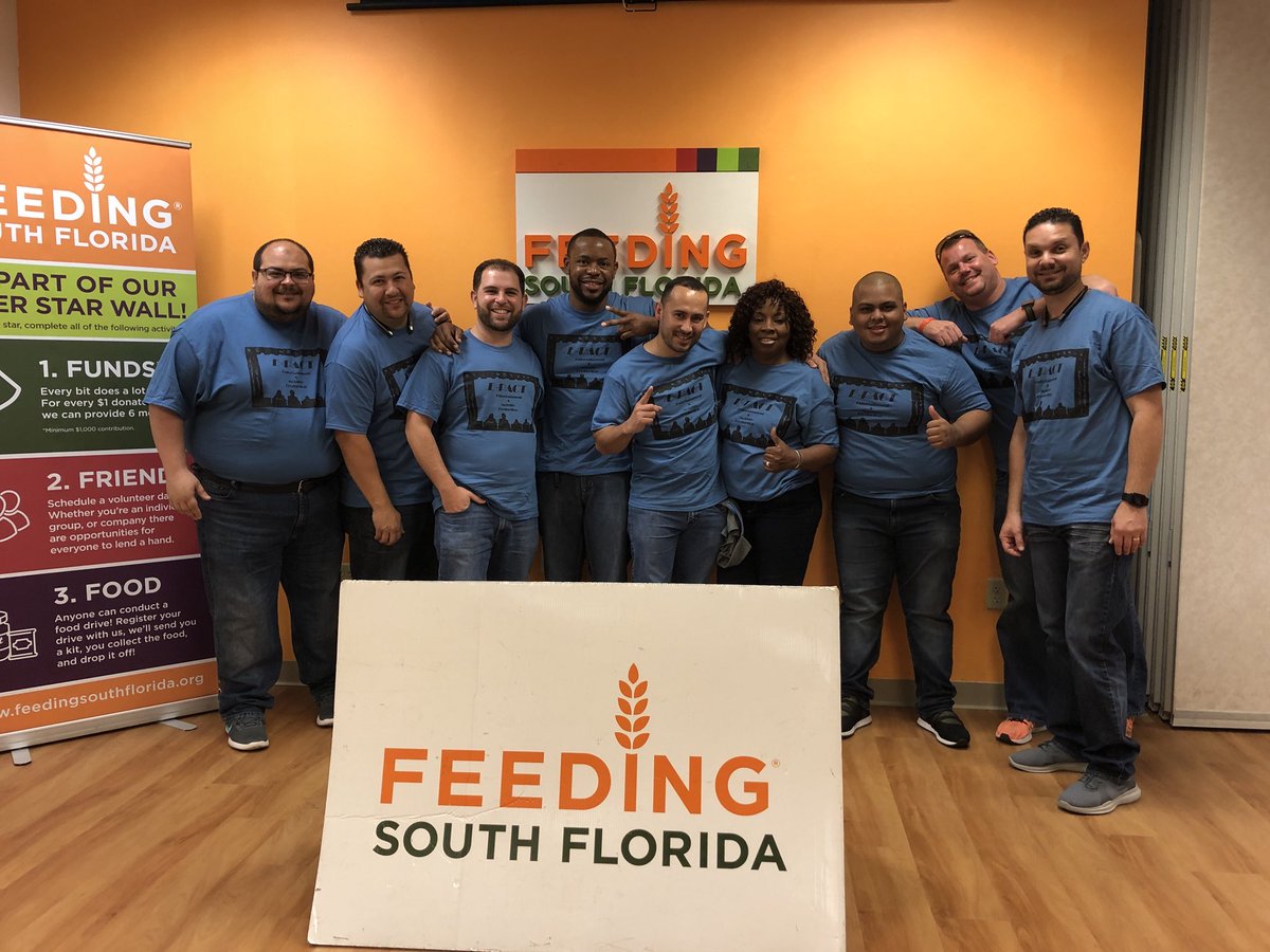 TonyReyesFl's tweet photo. Team E-PACT  getting out and helping the community with Feeding South Florida!!! https://t.co/a8wdOVBOLo