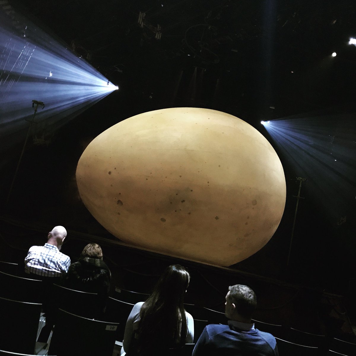 Night out... <a href="/Cirque/">Cirque du Soleil</a> #ovocirque #ovo