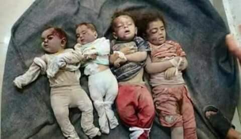 shahid7707's tweet photo. ربِ کعبہ کی قسم روزِ محشر ان ننھے ہاتھوں کی گرفت قاتلوں کے دامن پر اتنی مضبوط ہوگی کہ سارا جہاں بھی مل کر چھڑا نہ پائے گا۔۔۔۔ان معصوم مضبوط گرفتوں سے اپنے دامن بچاؤ۔۔۔اپنی ذمہ داریوں کا احساس کرو۔۔۔شامیوں کا احساس کرو۔
#StandUpPakistanForSyria https://t.co/Theh2aHOYO