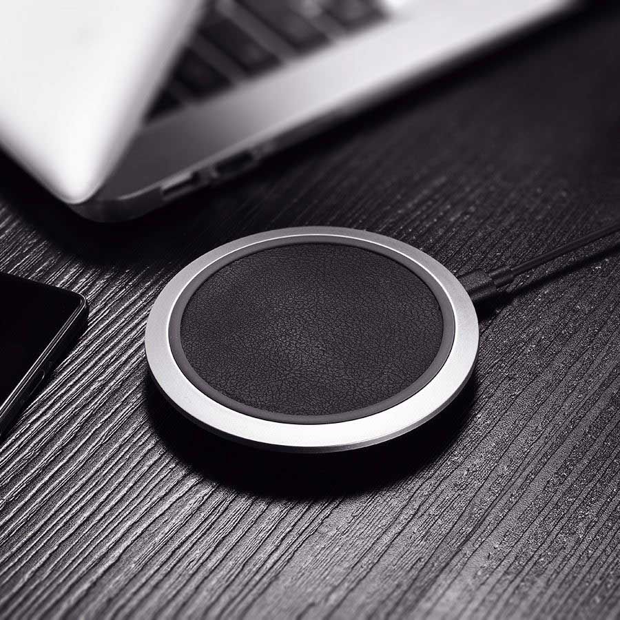 ThorPlug's tweet photo. "Opportunities don't happen. You create them."

-- Chris Grosser

#thorplug #wirelesscharger #flatdesign #bestof #qiwirelesscharger #fastwirelesscharging #charger #phoneaccessories #iPhone #samsung #samsungs8 #thelifeofwireless https://t.co/yvqOguBSMB