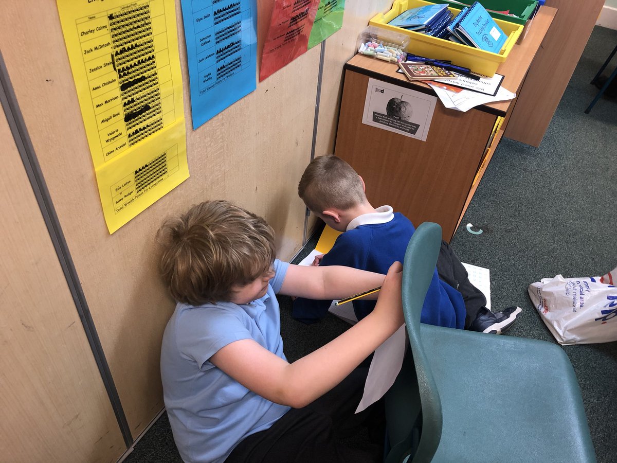 DeanburnPSP6MC's tweet photo. Today we were on a fact finding mission to learn about food waste around the UK! #DPSWasteWeek https://t.co/rP3AyLeqCw