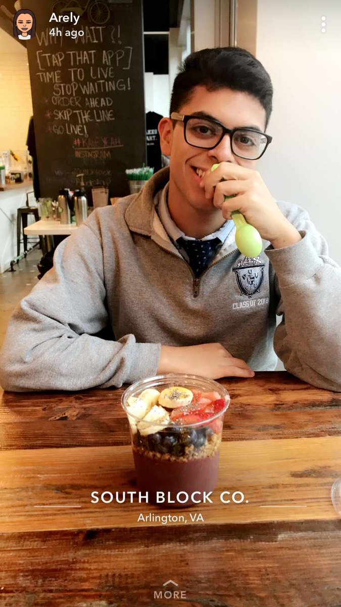 DommyforPres's tweet photo. Success starts with a good diet. Vote for a president who keeps themselves in good health and he will keep America in great shape! #DomforPresident https://t.co/0EocVIXjFb