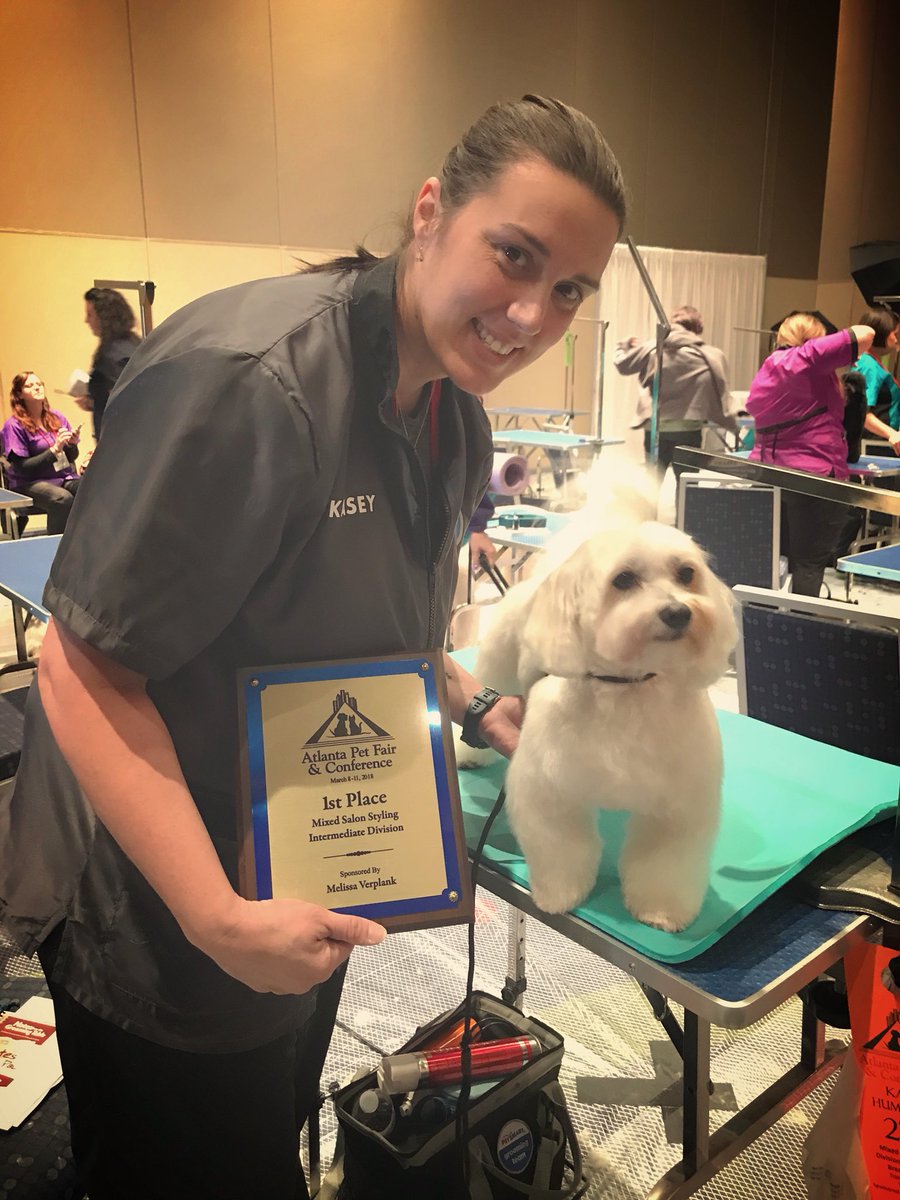 Kasey Humphrey takes 1st Place!🥇 @AtlantaPetFair #teampetsmart