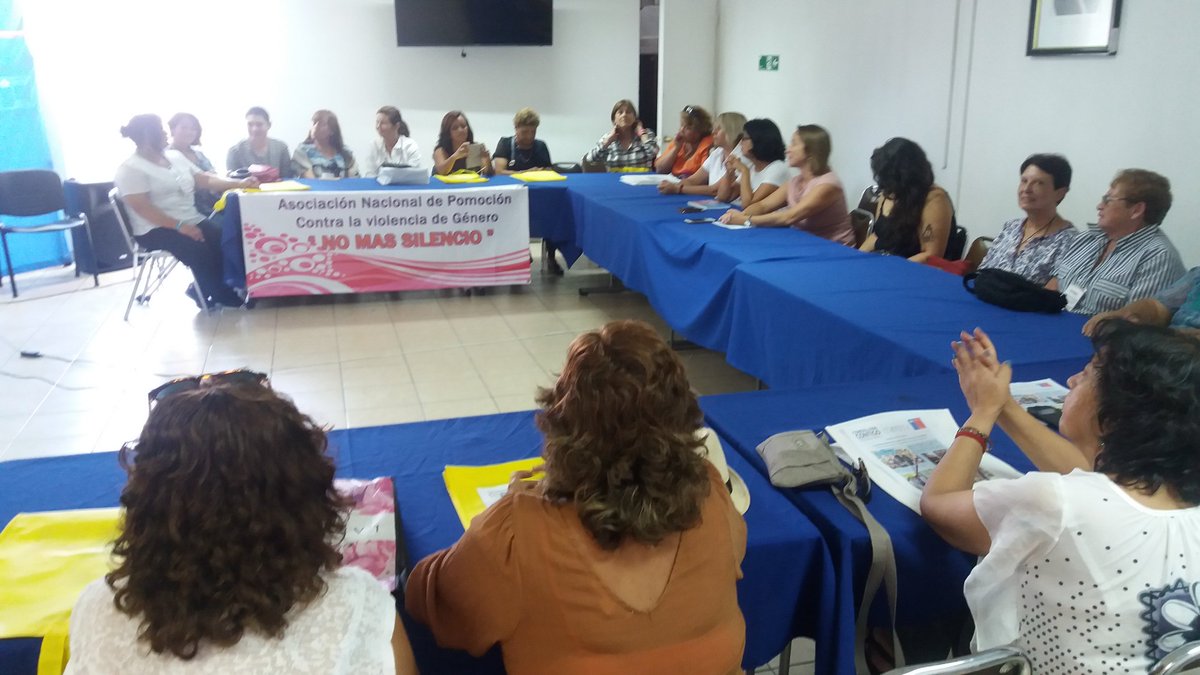 Gob.<a href="/VanessaMarimon/">Vanessa Marimón</a> "saludamos a todas nuestras mujeres en #Cordillera y aplaudo su coraje y trabajo por avanzar hacia una mejor calidad de vida. Hoy tenemos un Ministerio, contamos con #3causales y mayor participación en política"

#ChileMejorConLasMujeres