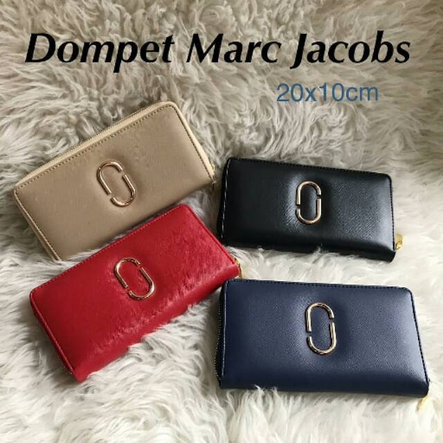 nuriLLiciouss's tweet photo. Saya menjual Dompet marcs... seharga Rp100.000. Dapatkan produk ini hanya di Shopee! https://t.co/KT6HyVei4W #ShopeeID https://t.co/q7xiMCwJRy