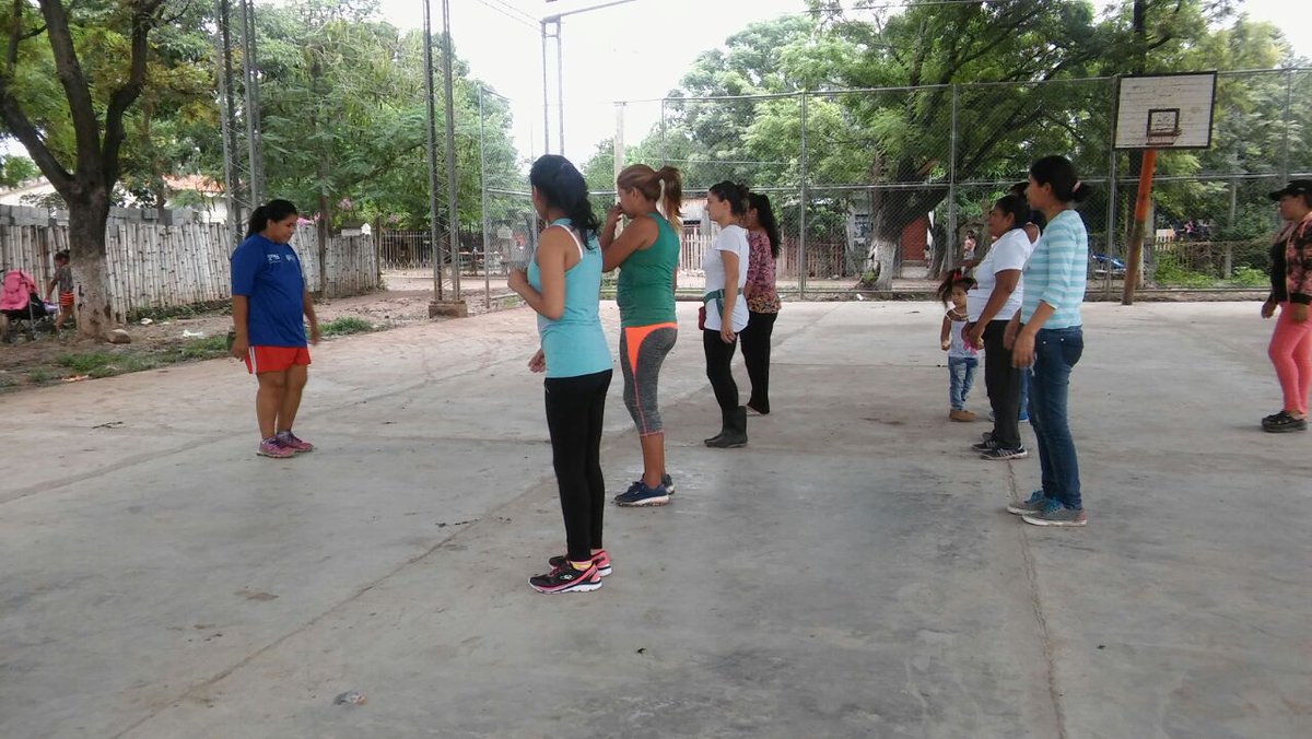 RangeonMartin's tweet photo. Semana de la mujer en los #PlayonesEducativos de la Mision San Francisco de Pichanal. @UrtubeyJM @aniberruezo @fguillesaavedra @patriciapinasco @GabyMoyata @VeronicaRamon14 https://t.co/ogJ0axkdp4