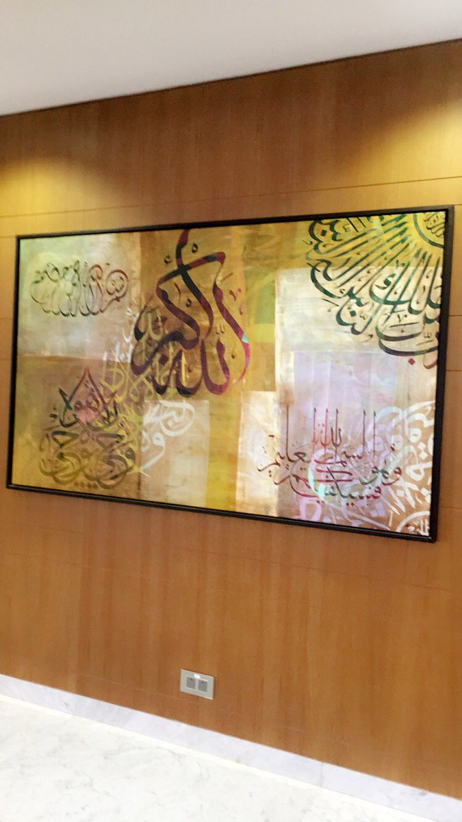 Saadin_5's tweet photo. للتأمل:
راق لي جدا تصميم مبنى وزارة التعليم والاهتمام الواضح بديكوراته الداخلية وبنظافته وصيانته وهذا أمر طبيعي يليق بوزارة ضخمة.
السؤال:
لماذا لايكون للمدارس والمكاتب وإدارات التعليم مبانٍ راقية وحديثة؟ لماذا الالتزام بنفس نماذج مباني المدارس القديمة؟ نريد مدارسا تليق برؤية ٢٠٣٠ https://t.co/rxT1n6dr0J