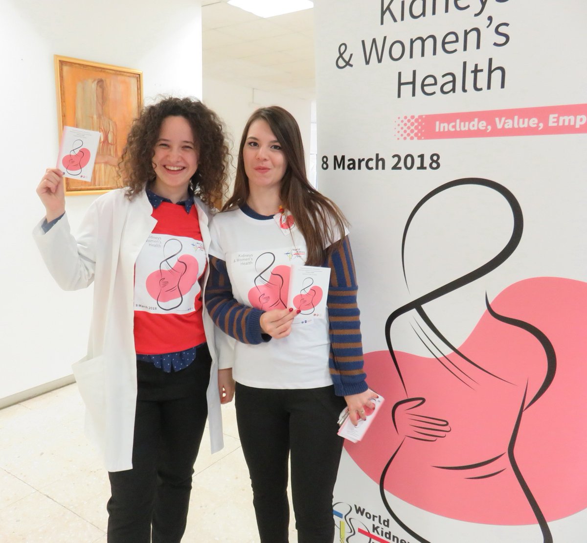 sepnwg's tweet photo. 8 March 2018
World Kidney Day
Fundeni Clinical Institute https://t.co/NmifwBHsJT