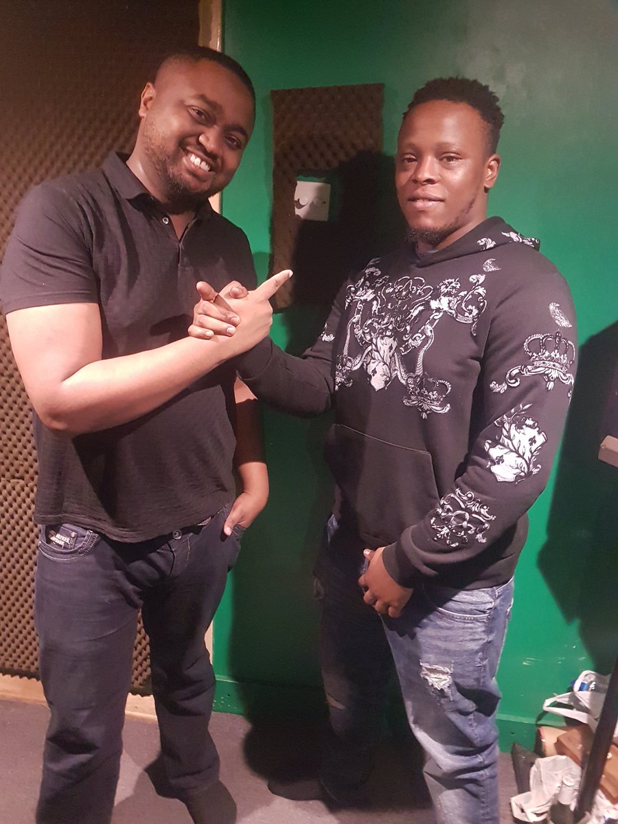Tony_NTR_'s tweet photo. The bat cave aka @gwhitendo studios ! I was lucky enough to catch @kd_sl for an interview ,airing tomorrow on my YouTube channel, if you haven't already, check out #Shellings & #ThinLine realeased this week.
#KDSL #Gwhite #NDO #Rap #Grime #UKMusic #UKRap #SupportGoodMusic https://t.co/rcWVyxSlRu