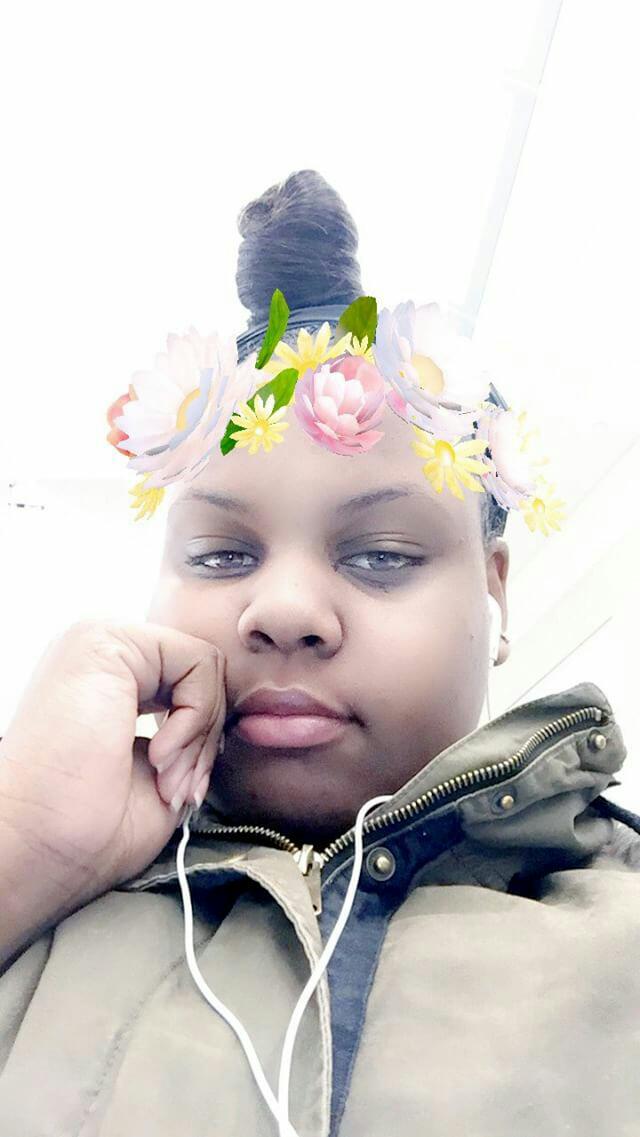 Neasia6's tweet photo. I'M SOOOOO PRETTYYYYYYY 😩💋 https://t.co/1TJswfYyaq