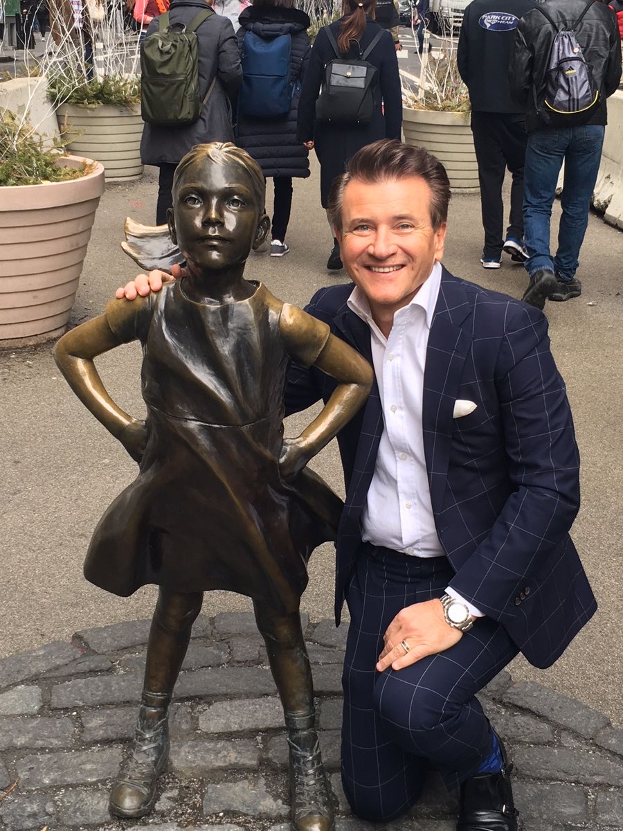 robertherjavec's tweet photo. My mother went through so much just so that I could have a better life. I’m always humbled by the grit and strength that women show .. incredibly inspiring - happy #internationalwomensday https://t.co/HxAP7lxsrr