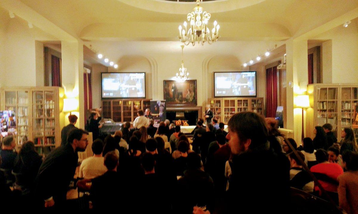 Great night in London #configuringlight with <a href="/LSEsociology/">LSE Sociology</a> <a href="/configlight/">Configuring Light</a> <a href="/iGuzzini/">iGuzzini</a> <a href="/iGuzziniME/">iGuzzini Middle East</a> proud to be part in one of the workshop #Oman <a href="/GUtech_Oman/">GUtech</a> #lighting #innovation #social